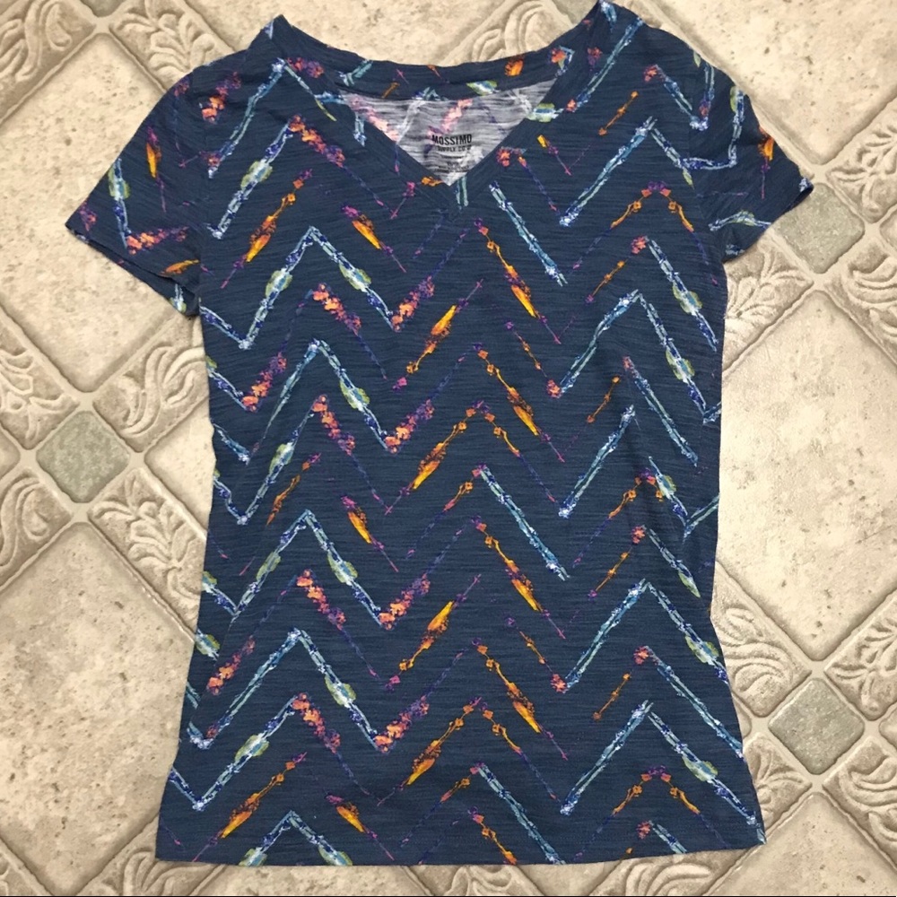 Mossimo V-neck T-shirt